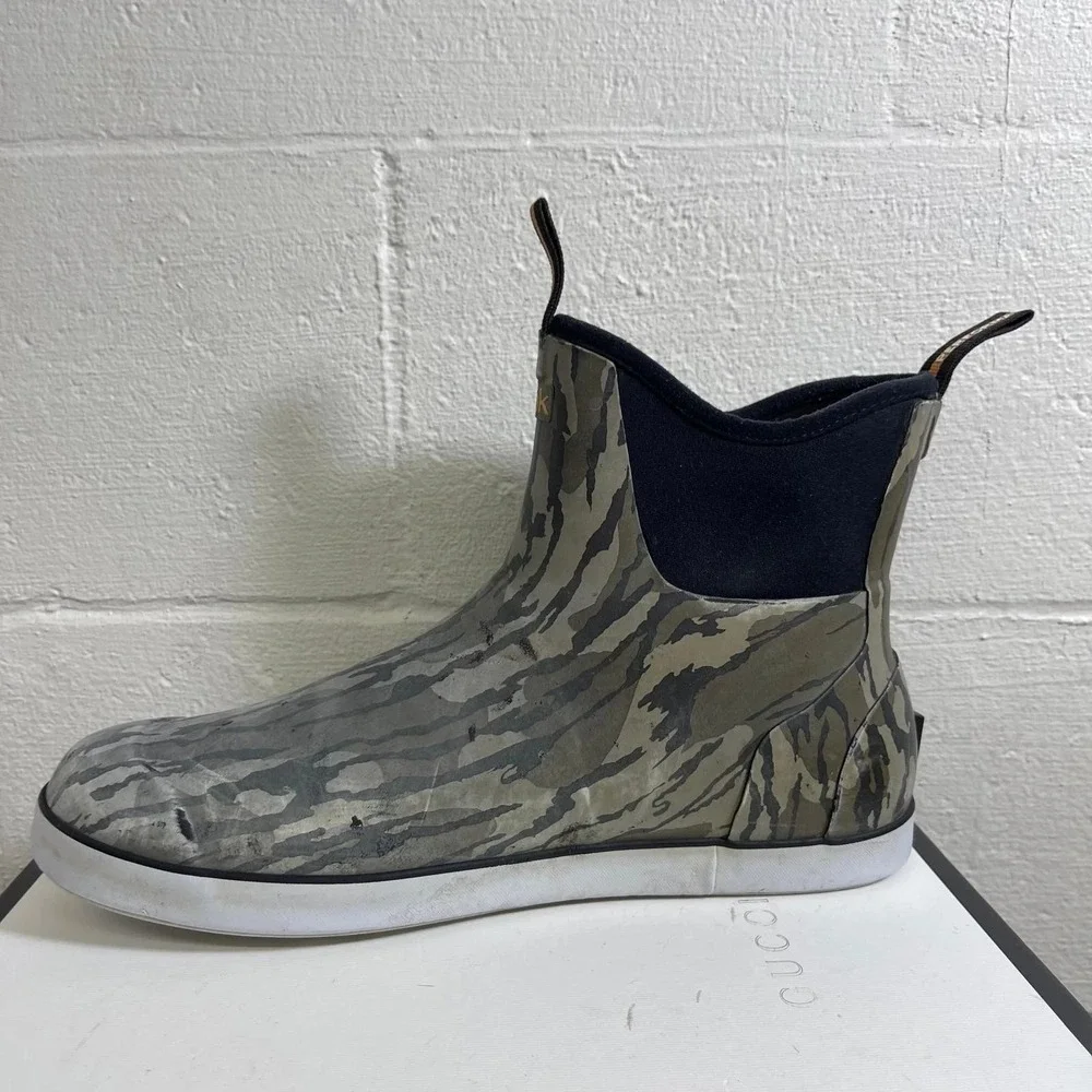 Huk Rogue Wave Deck Ankle Boots Grey Waterproof Pull On Men's Size 14 US/13 UK